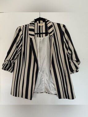 Open Front Black & Cream Striped Blazer Ruched Sleeves - Size Medium